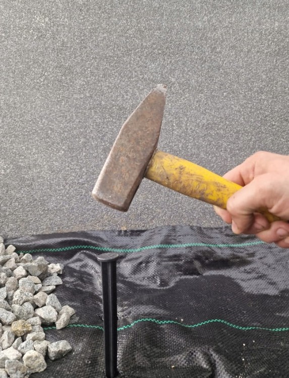 Szpilki do agrowłókniny i agrotkaniny 15cm 150szt