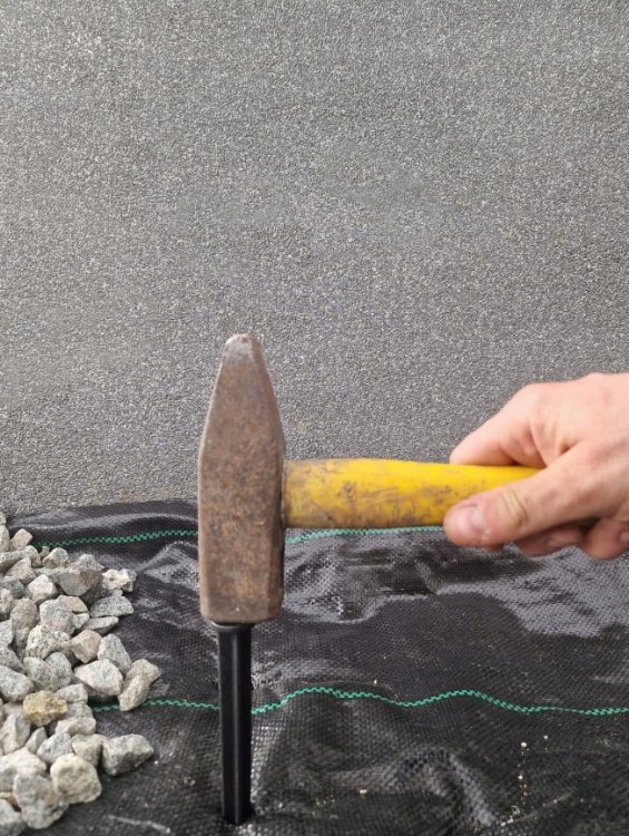 Szpilki do agrowłókniny i agrotkaniny 15cm 150szt