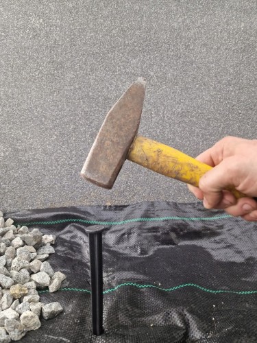 Szpilki do agrowłókniny i agrotkaniny 15cm 100szt