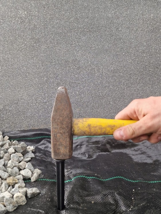 Szpilki do agrowłókniny i agrotkaniny 15cm 100szt